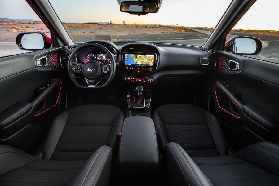 Торпедо Kia Soul GT-Line 2019 года  (NA) (фото 19 из 28)